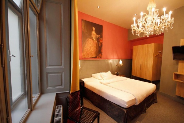 Saint SHERMIN bed breakfast & champagne image 146