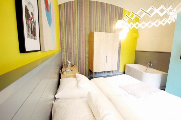 Saint SHERMIN bed breakfast & champagne image 32