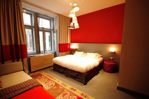 Saint SHERMIN bed breakfast & champagne image 35