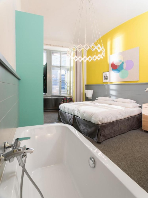 Saint SHERMIN bed breakfast & champagne image 68