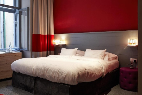 Saint SHERMIN bed breakfast & champagne image 92