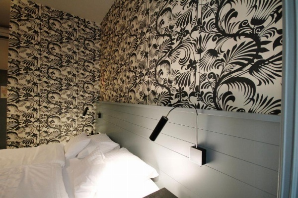 Saint SHERMIN bed breakfast & champagne image 96